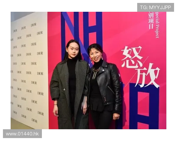 方姚子镱：探寻新生代艺术家的光芒与未来