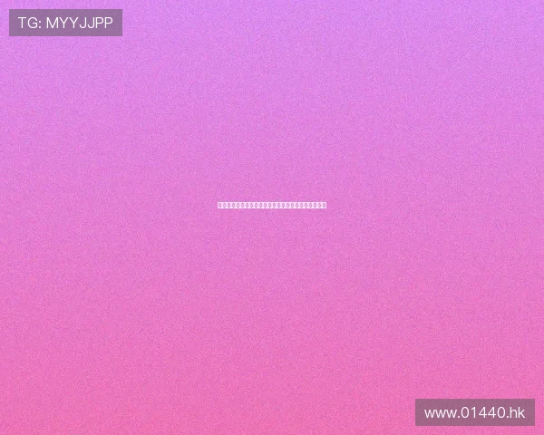 女高怪谈之四人餐桌：当青春期的秘密碰撞午夜的钟声